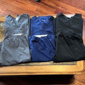3 pair of Strictly Scrubs XL basic scrubs sets